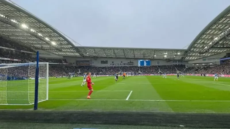 Brighton Hove Albion: Lịch sử, danh hiệu và những huyền thoại 3 Sân bóng chủ nhà của câu lạc bộ Brighton Hove Albion