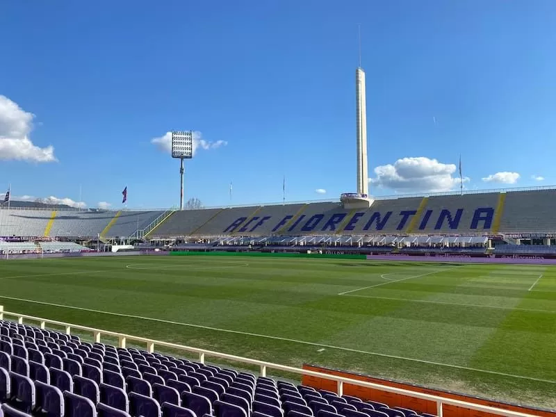 Fiorentina: Lịch sử và danh hiệu của câu lạc bộ Viola 3 Viola và sân chủ nhà hoành tráng