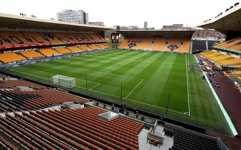 Wolves: Lịch sử "Bầy sói" và những hào quang quá khứ 3 Sân nhà Molineux của Wolves